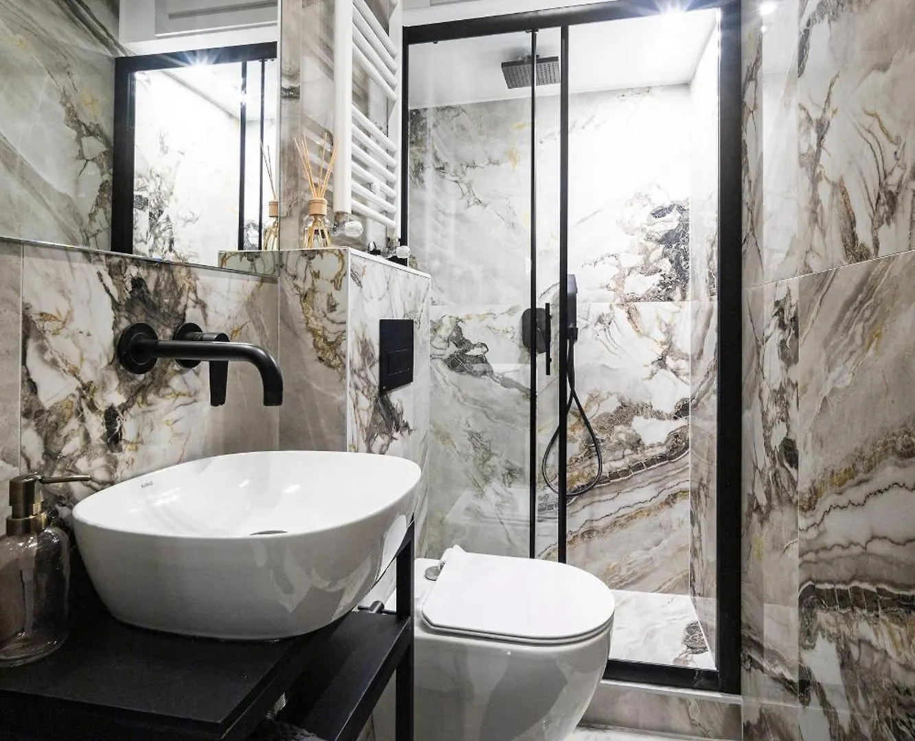 P Deluxe Suites 10 Thessaloníki Grekland