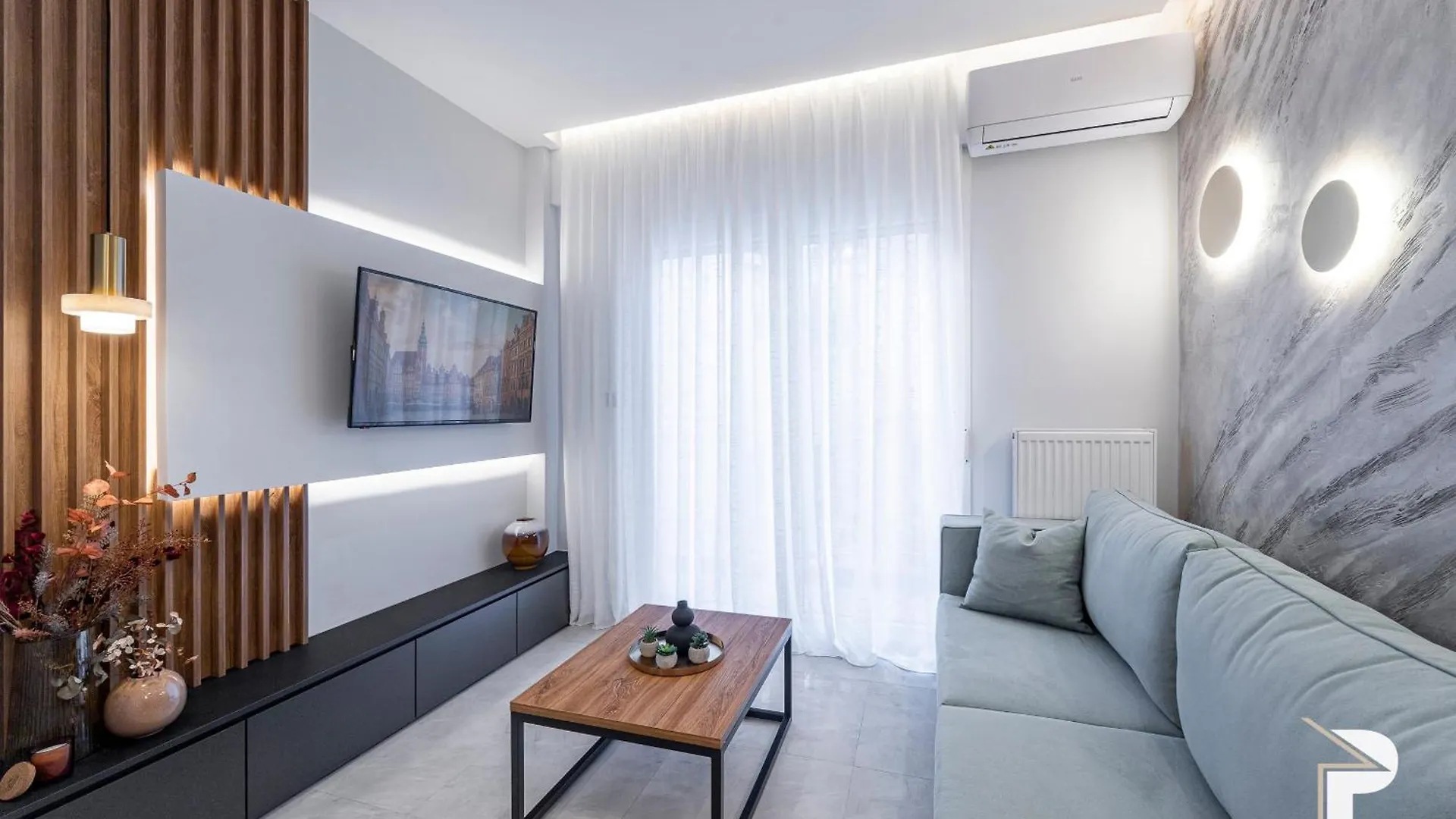 P Deluxe Suites 10 Saloniki 0*,